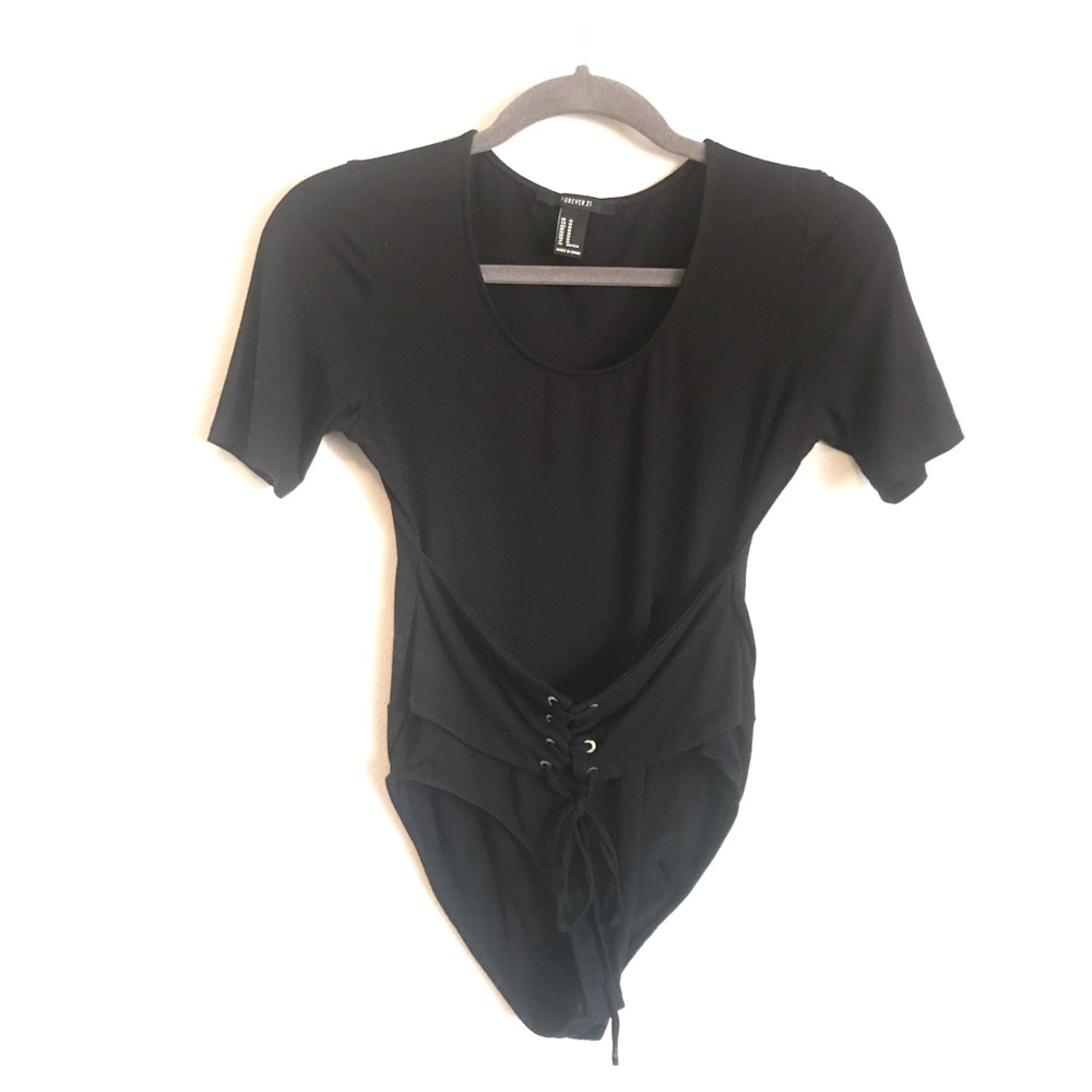 FLASH SALE! ❤️ Forever 21 Bodysuit